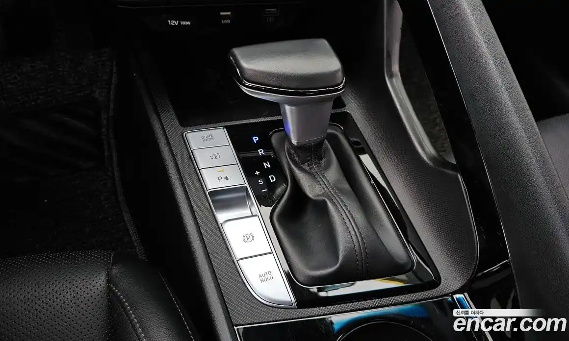 Hyundai Avante 2021 1.6 Автомат в Москве № 109265, фото 16