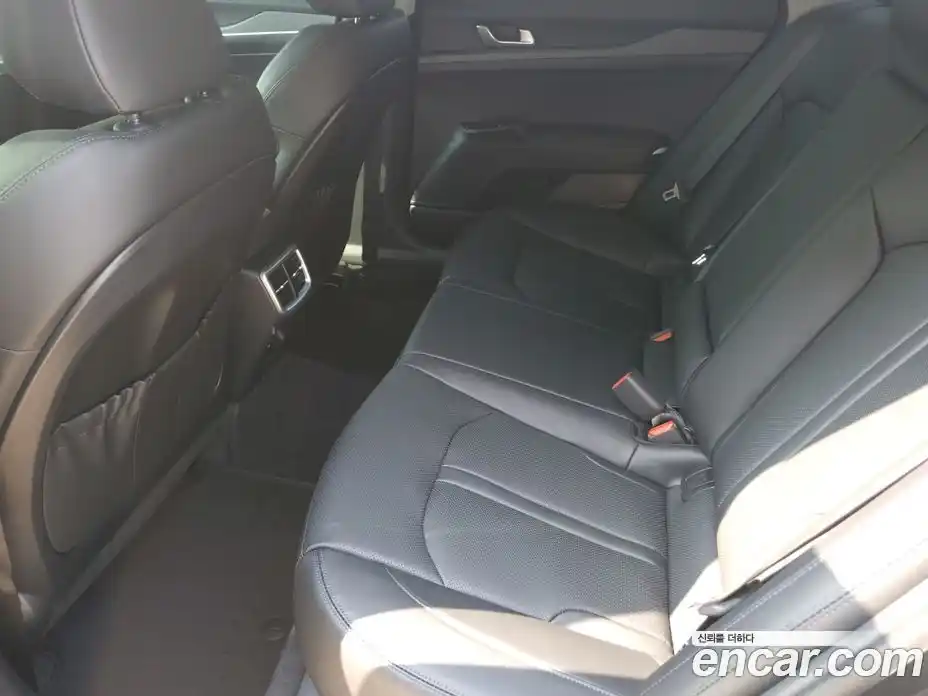 Kia K5 2025 1.6 Автомат в Москве № 113968, фото 11