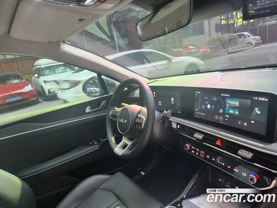 Kia K5 2026 2.0 Автомат в Москве № 114074, фото 6