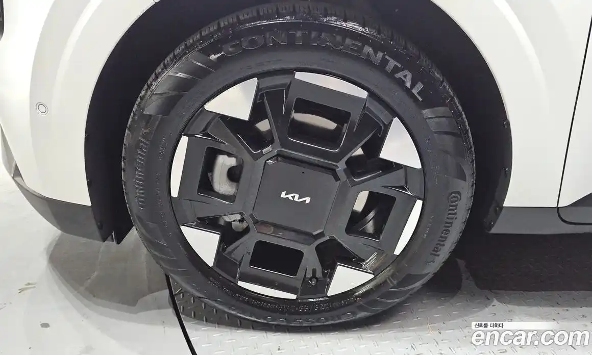 Kia Canival 2025 1.6 Автомат в Москве № 115349, фото 16