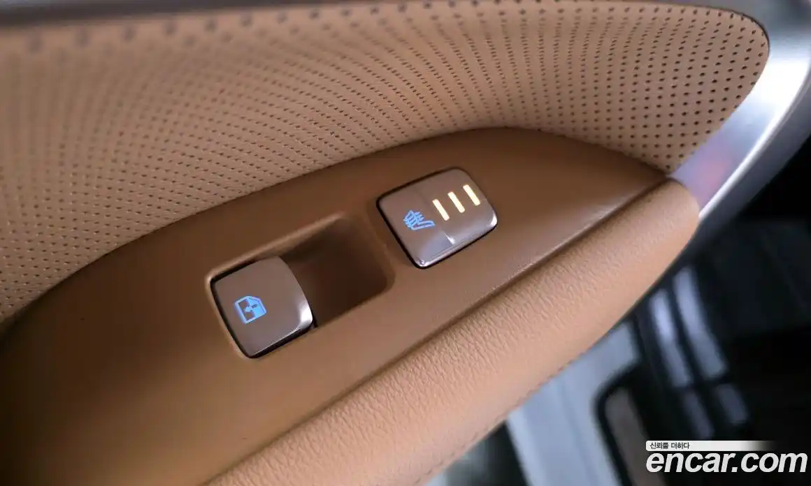 Genesis G70 2023 2.0 Автомат в Москве № 115990, фото 15