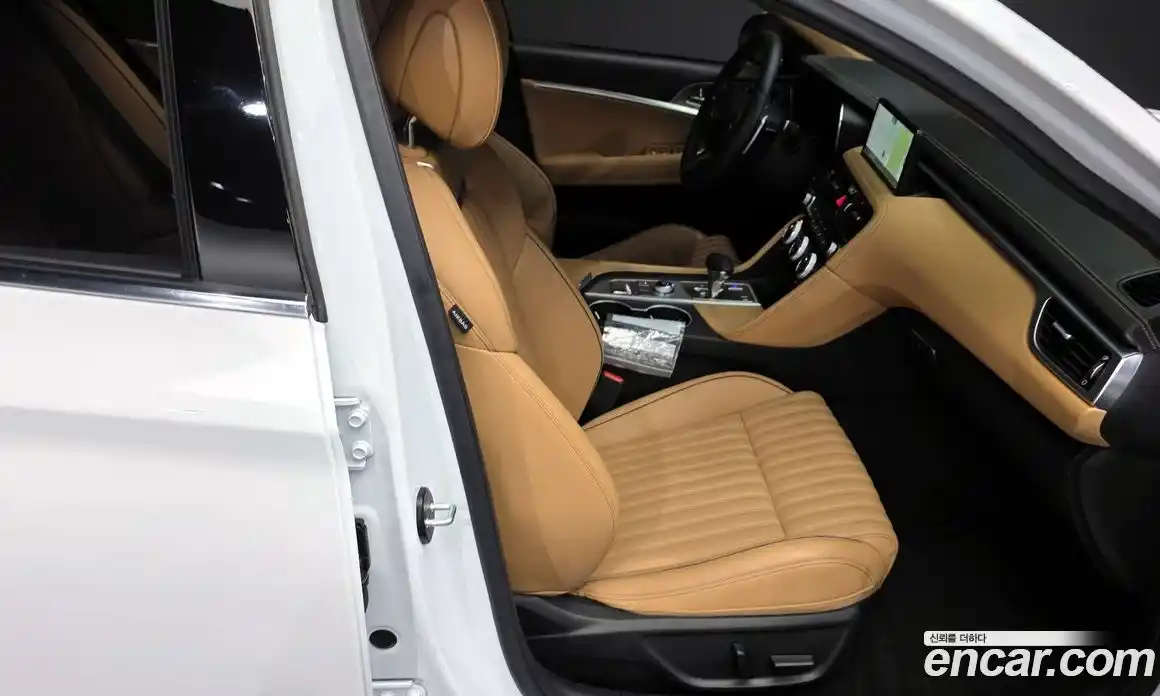 Genesis G70 2023 2.0 Автомат в Москве № 115990, фото 18