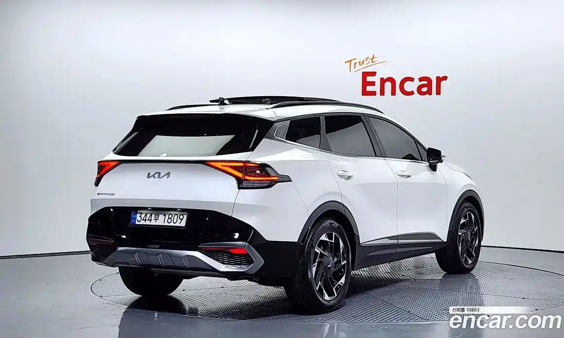 Kia Sportage 2022 1.6 Автомат в Москве № 12033, фото 20