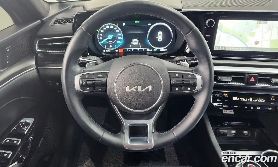 Kia K5 2023 2.0 Автомат в Москве № 120507, фото 13