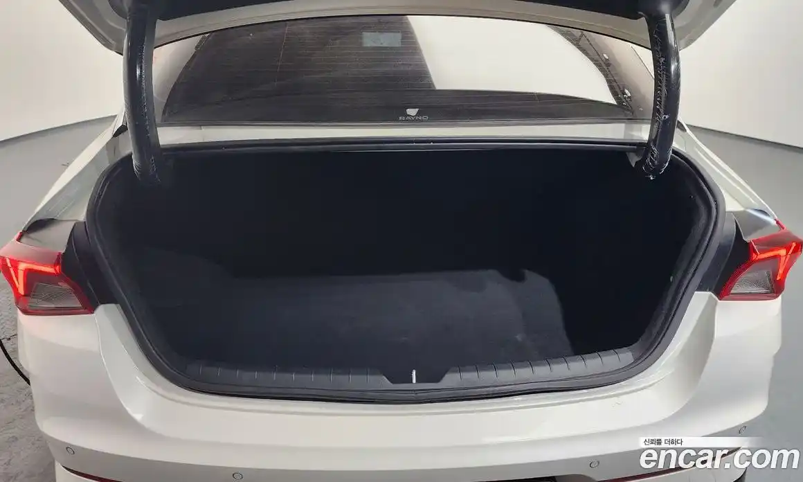 Kia K5 2023 2.0 Автомат в Москве № 120507, фото 20