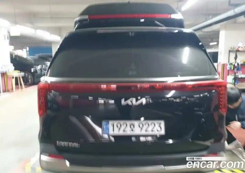 Kia Canival 2025 3.5 Автомат в Москве № 120724, фото 3