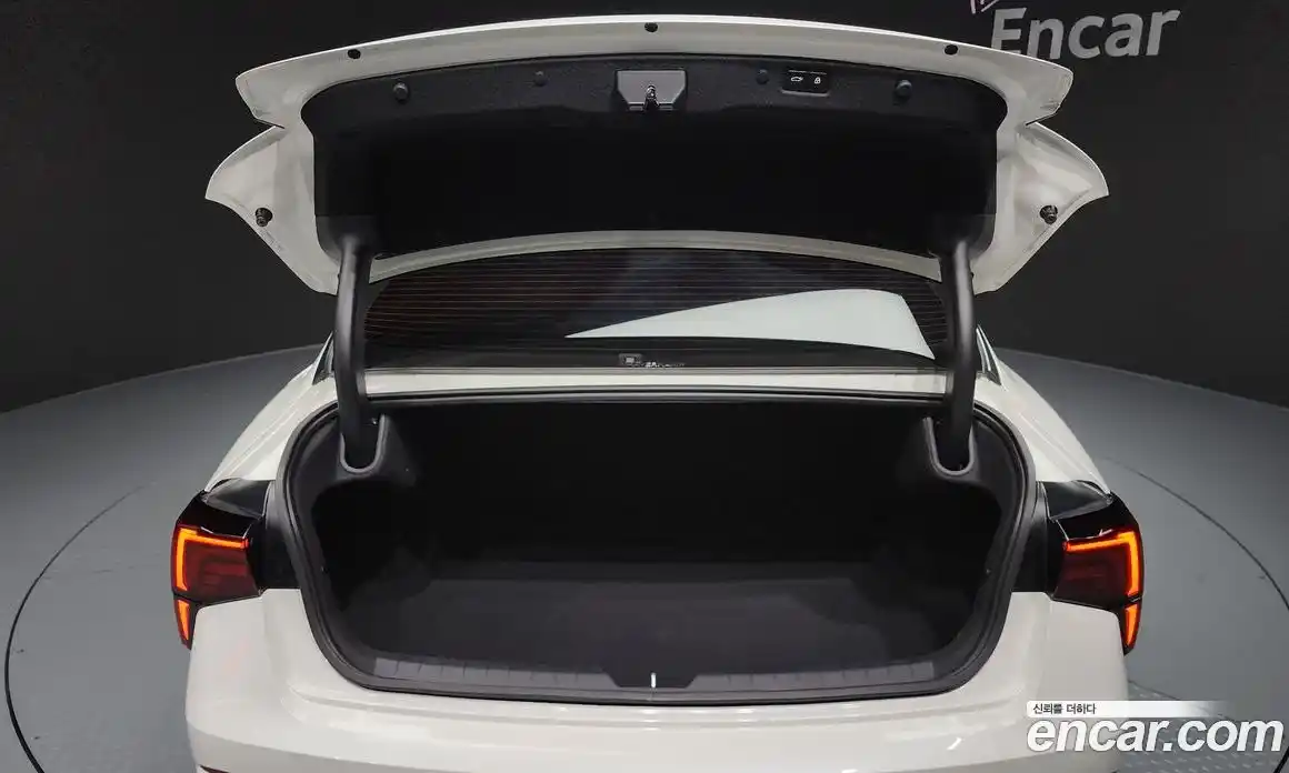 Kia K5 2024 1.6 Автомат в Москве № 120996, фото 11