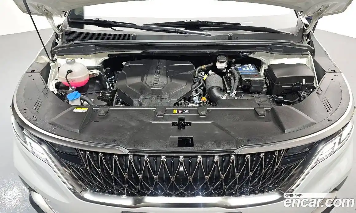 Kia Canival 2023 2.2 Автомат в Москве № 121571, фото 6