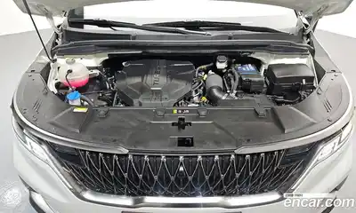 Kia Canival 2023 2.2 Автомат в Москве № 121571, миниатюра 6