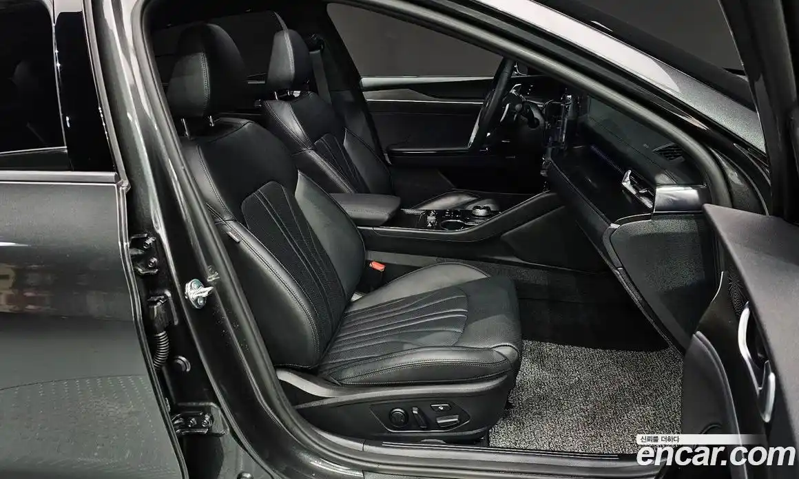 Kia K5 2023 1.6 Автомат в Москве № 123948, фото 16