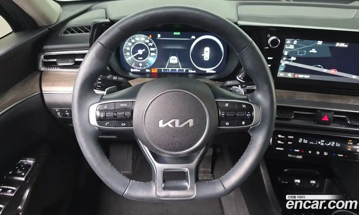 Kia K5 2023 1.6 Автомат в Москве № 124064, фото 4