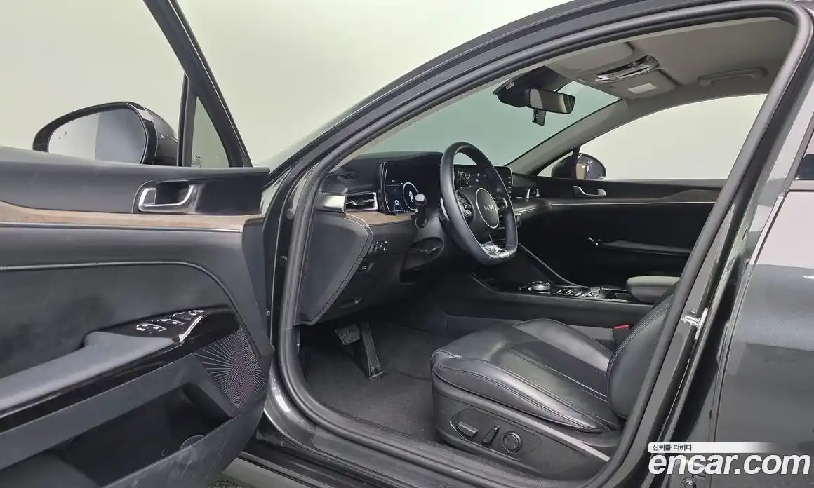 Kia K5 2023 1.6 Автомат в Москве № 124064, фото 10