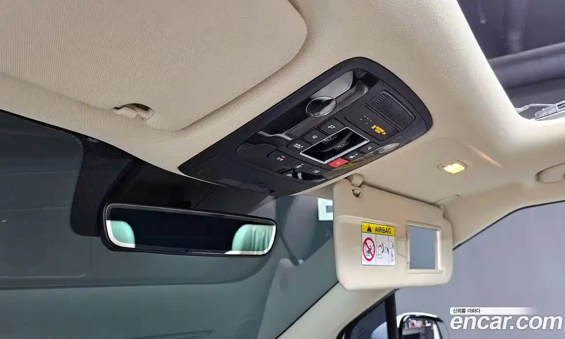 Kia Canival 2023 3.5 Автомат в Москве № 124067, фото 20