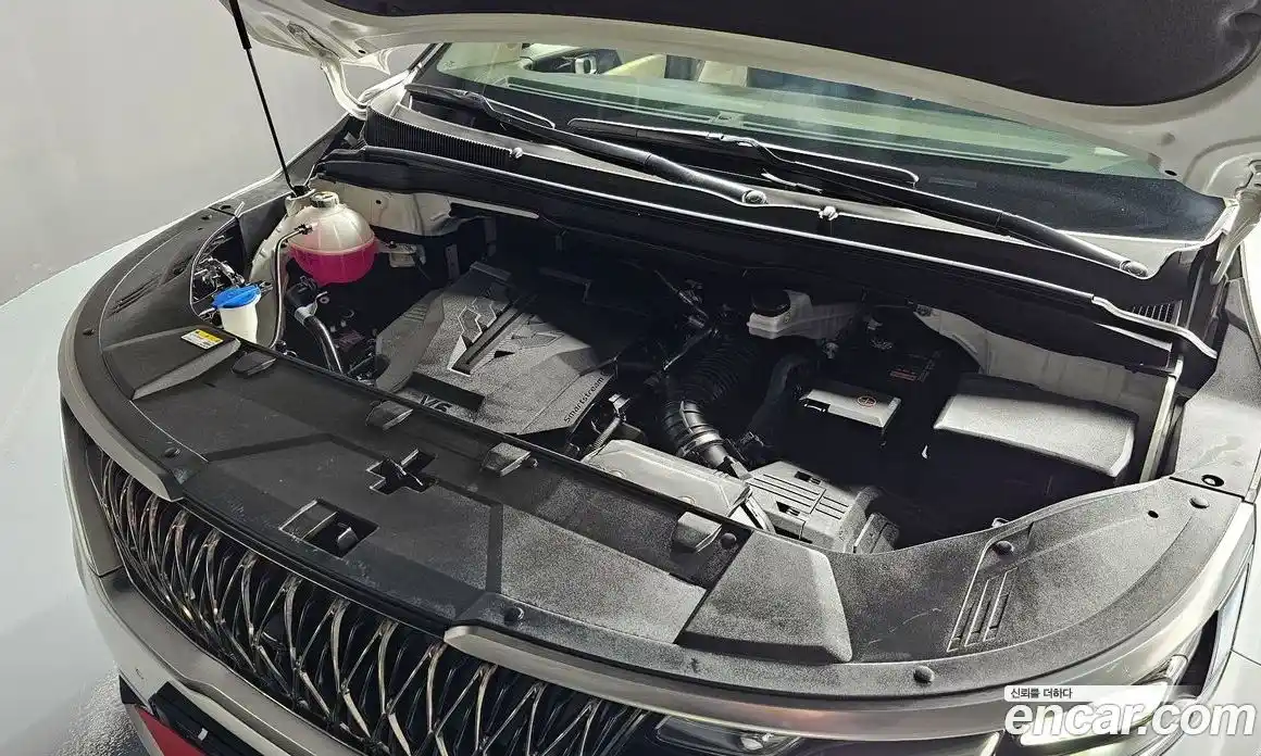 Kia Canival 2023 3.5 Автомат в Москве № 124067, фото 7