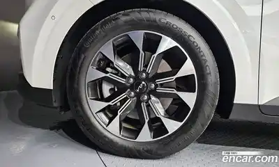 Kia Canival 2023 3.5 Автомат в Москве № 124067, миниатюра 10