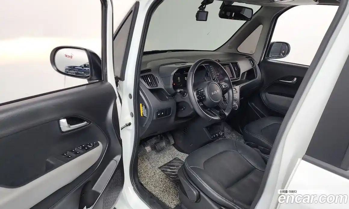 Kia Ray 2024 1.0 Автомат в Москве № 124238, фото 17