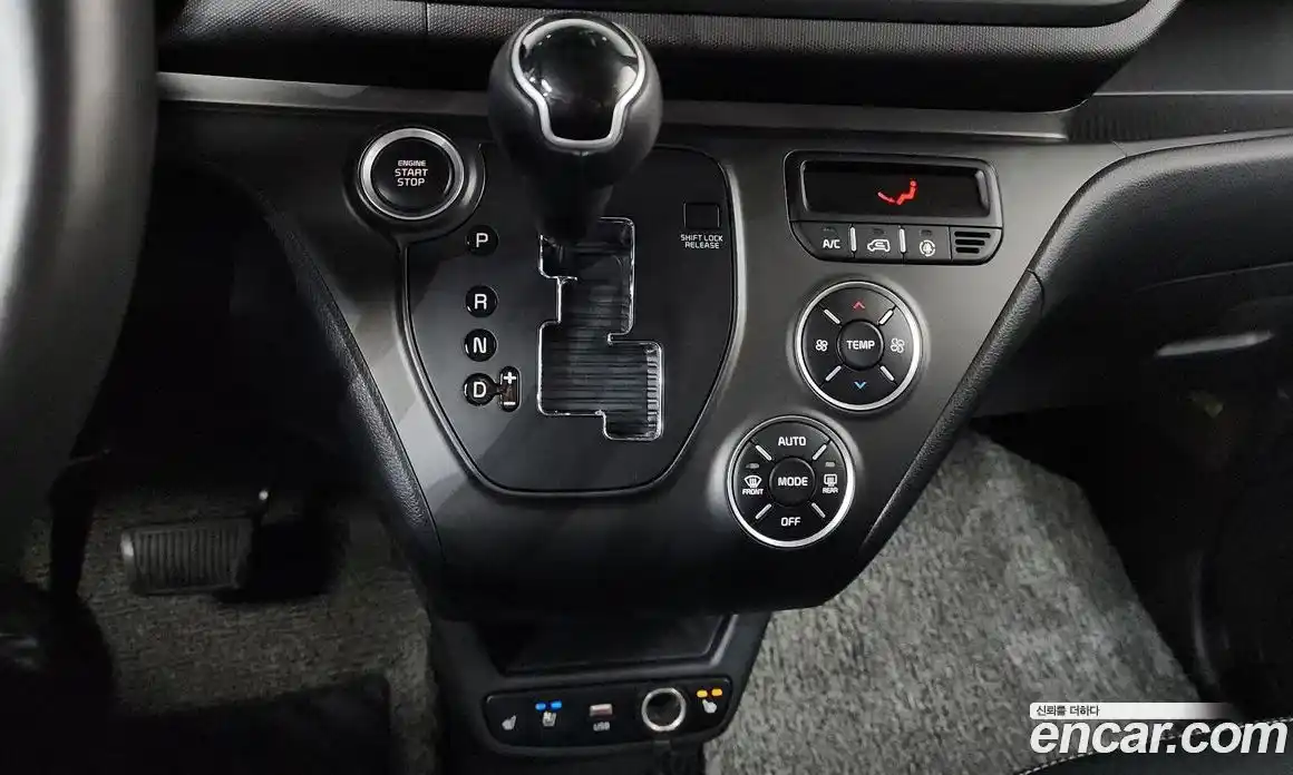 Kia Ray 2024 1.0 Автомат в Москве № 124238, фото 3