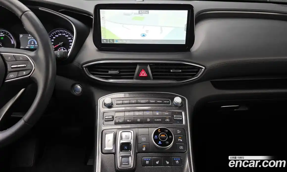 Hyundai Santa Fe 2023 1.6 Автомат в Москве № 125484, фото 18