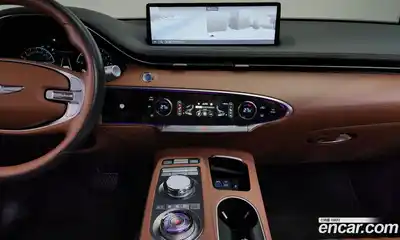 Genesis GV70 2024 2.5 Автомат в Москве № 127348, миниатюра 2