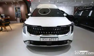 Kia Canival, 2025