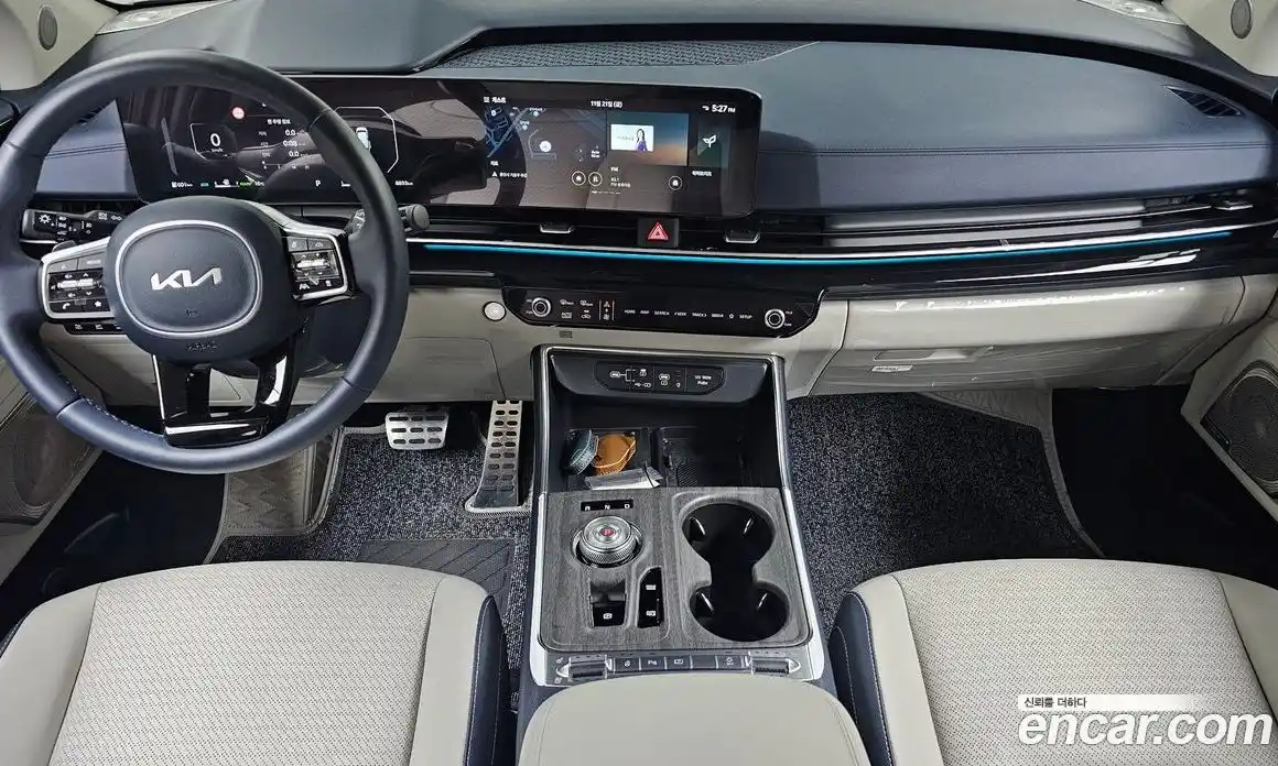 Kia Canival 2025 1.6 Автомат в Москве № 128032, фото 14