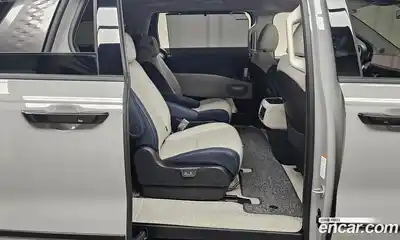 Kia Canival 2025 1.6 Автомат в Москве № 128032, миниатюра 3