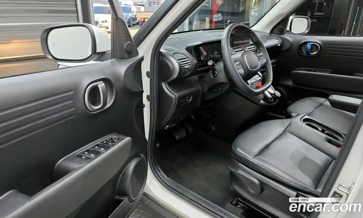 Hyundai Casper 2023 1.0 Автомат в Москве № 12840, фото 17