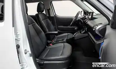 Hyundai Casper 2023 1.0 Автомат в Москве № 12840, миниатюра 7