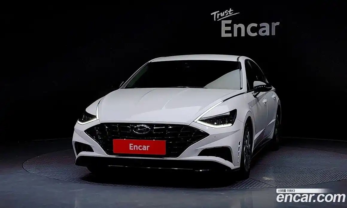 Hyundai Sonata 2023 2.0 Автомат в Москве № 130095, фото 15