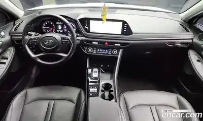 Hyundai Sonata 2023 2.0 Автомат в Москве № 130095, миниатюра 3