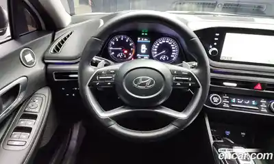 Hyundai Sonata 2023 2.0 Автомат в Москве № 130095, миниатюра 5