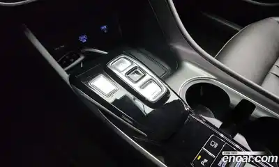 Hyundai Sonata 2023 2.0 Автомат в Москве № 130095, миниатюра 6