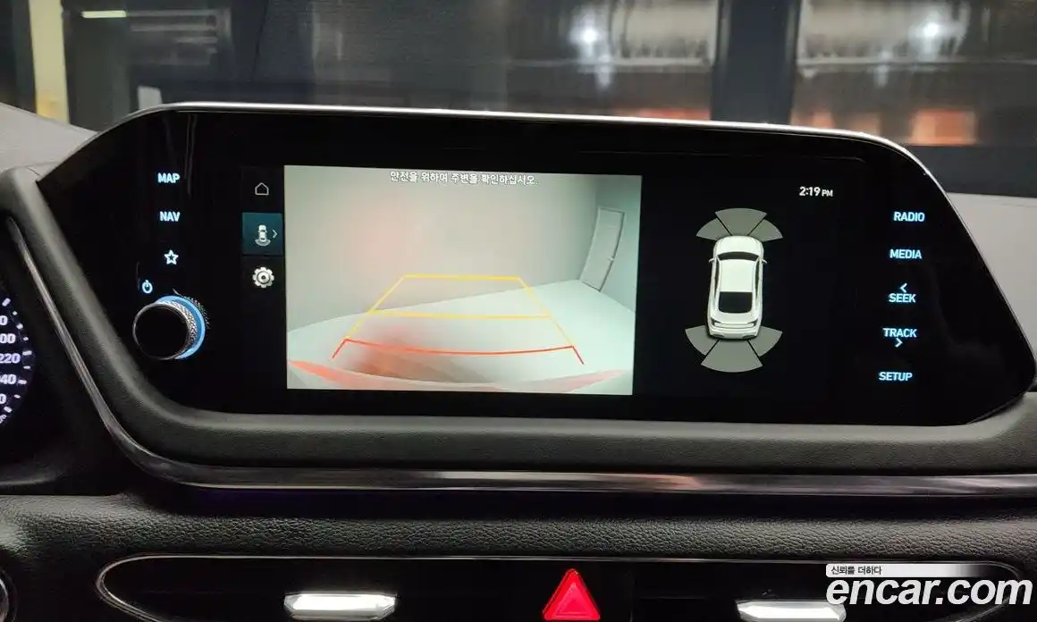 Hyundai Sonata 2023 2.0 Автомат в Москве № 130095, фото 8