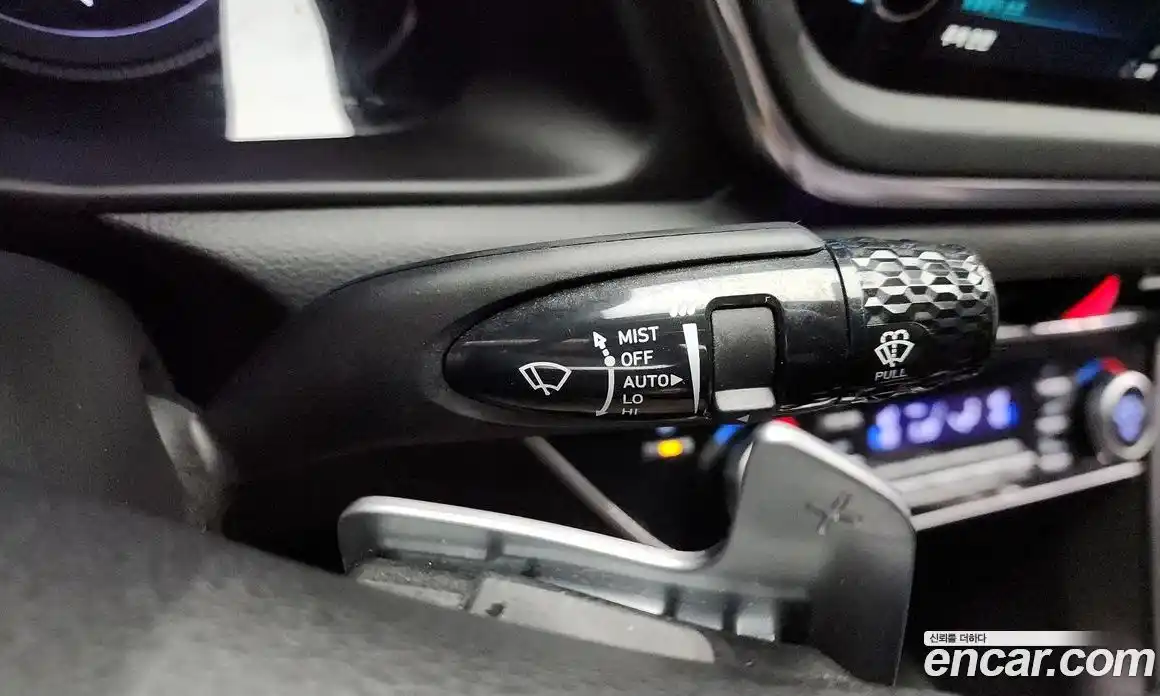 Hyundai Sonata 2023 2.0 Автомат в Москве № 130095, фото 10