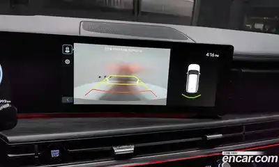 Hyundai Santa Fe 2024 1.6 Автомат в Москве № 130764, миниатюра 9