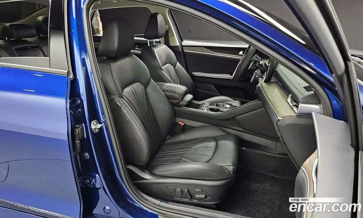 Kia K5 2023 1.6 Автомат в Москве № 131841, фото 3