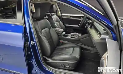 Kia K5 2023 1.6 Автомат в Москве № 131841, миниатюра 3