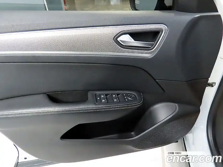 Renault XM3 2023 1.6 Автомат в Москве № 137001, фото 12