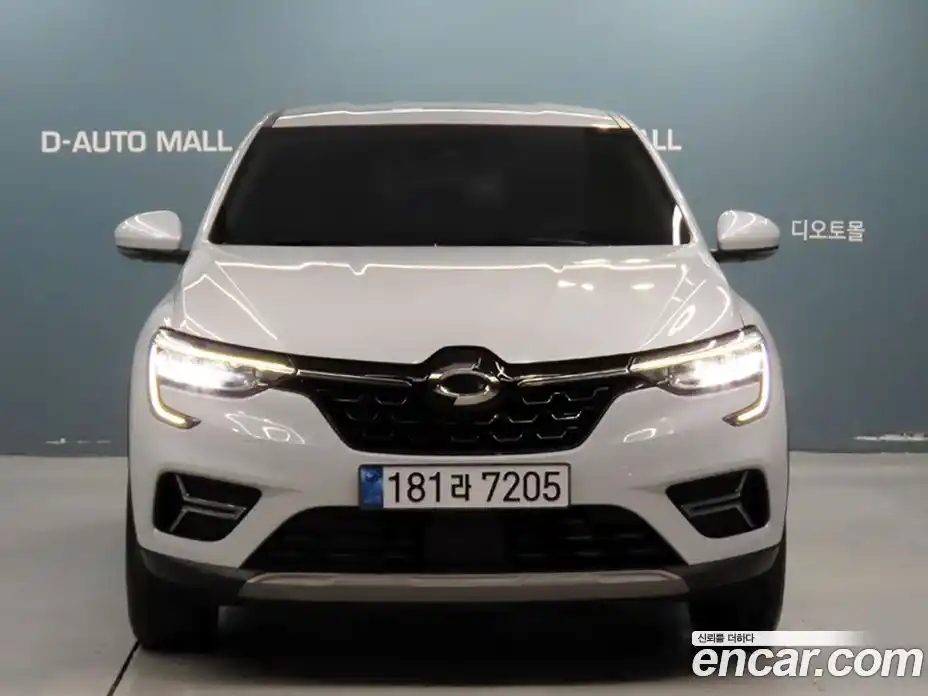 Renault XM3 2023 1.6 Автомат в Москве № 137001, фото 3