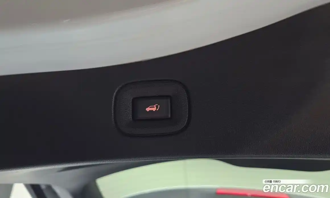 Renault QM6 2017 2.0 Автомат в Москве № 137970, фото 16