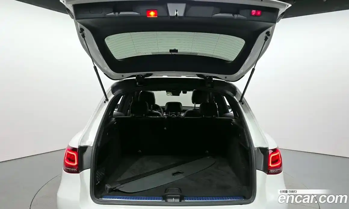 Mercedes-Benz GLC-Class 2022 1.9 Автомат в Москве № 139179, фото 18