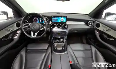 Mercedes-Benz GLC-Class 2022 1.9 Автомат в Москве № 139179, миниатюра 3