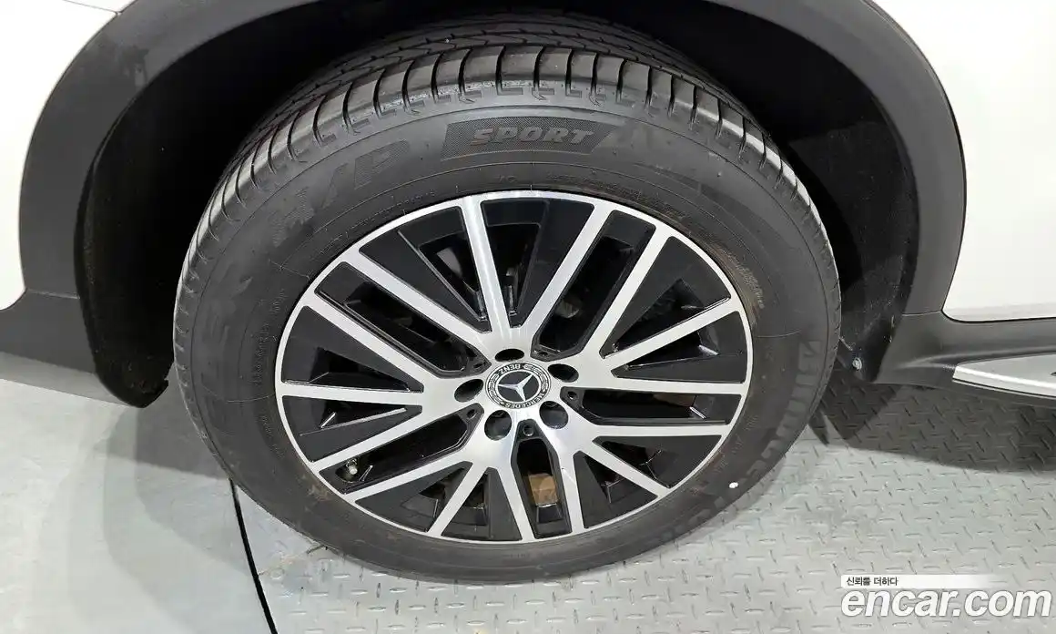 Mercedes-Benz GLC-Class 2022 1.9 Автомат в Москве № 139179, фото 5