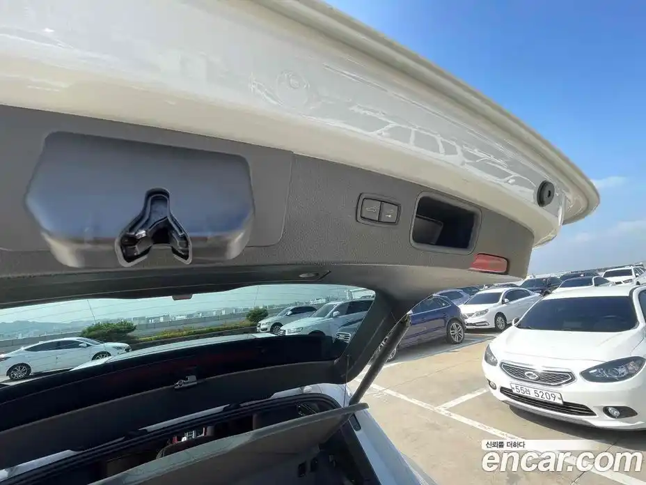 Porsche Macan 2023 2.9 Автомат в Москве № 141091, фото 7