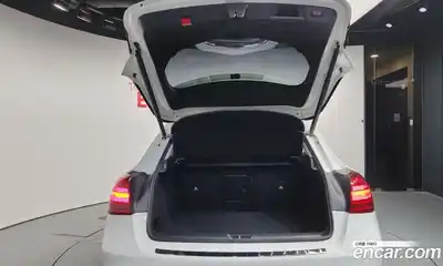 Mercedes-Benz GLA-Class 2018 2.0 Автомат в Москве № 141603, миниатюра 3