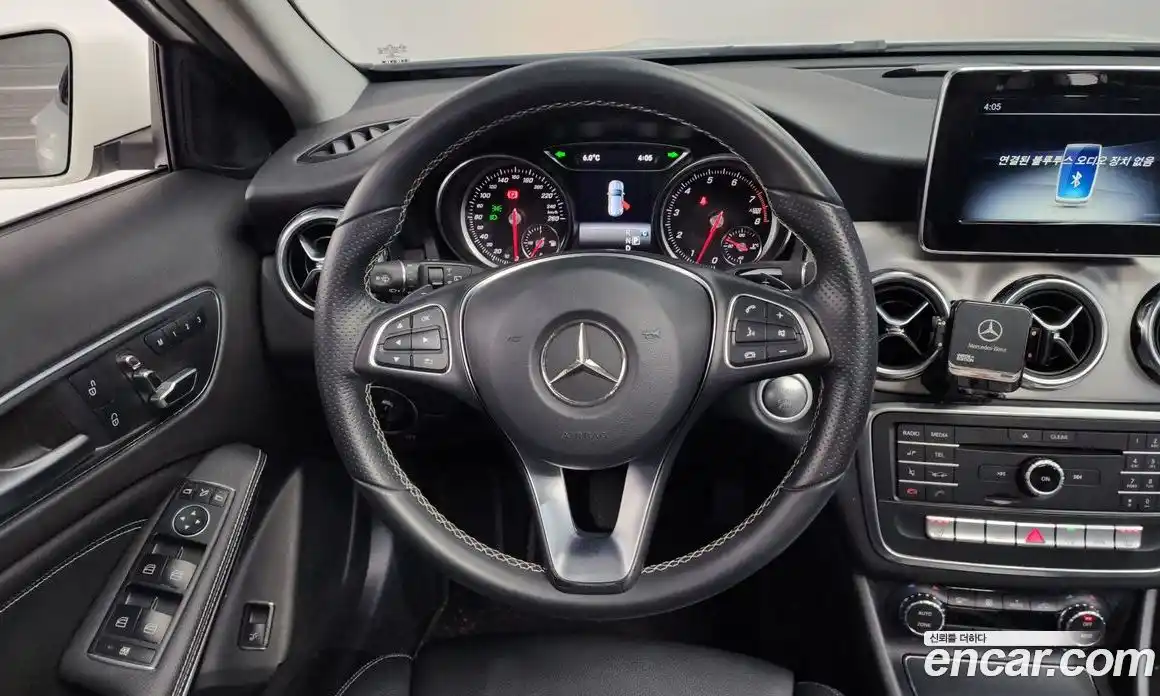 Mercedes-Benz GLA-Class 2018 2.0 Автомат в Москве № 141603, фото 8