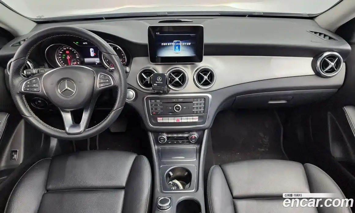 Mercedes-Benz GLA-Class 2018 2.0 Автомат в Москве № 141603, фото 10