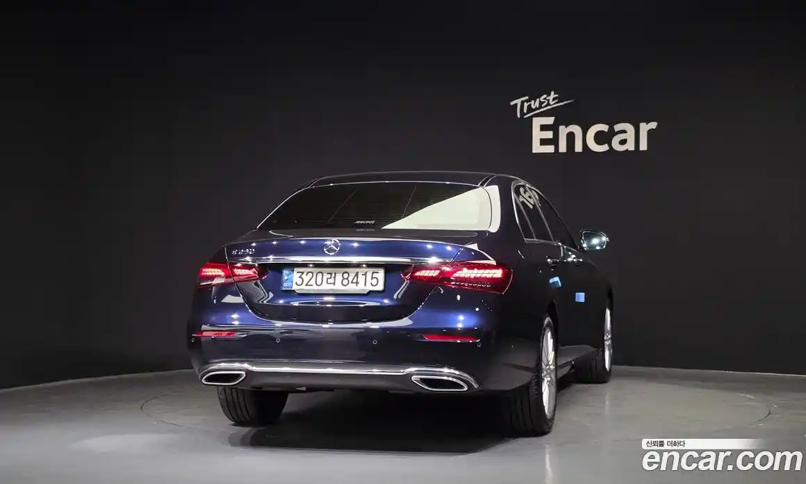 Mercedes-Benz E-Class 2022 2.0 Автомат в Москве № 143357, фото 14