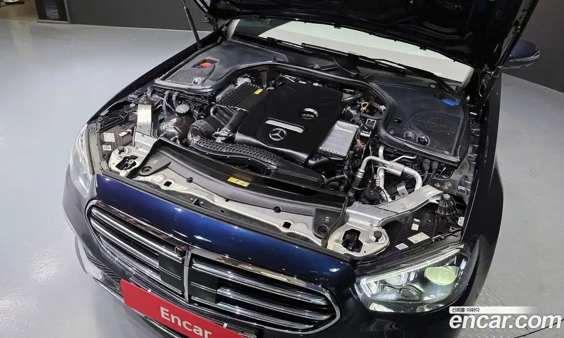 Mercedes-Benz E-Class 2022 2.0 Автомат в Москве № 143357, фото 16