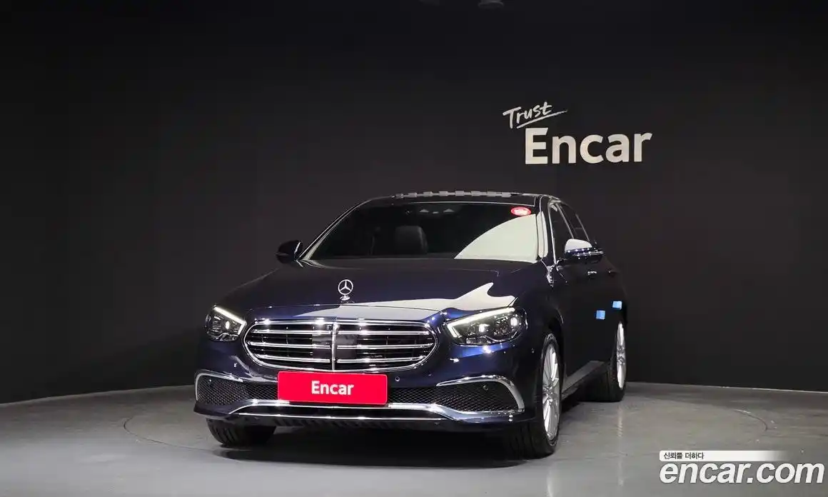 Mercedes-Benz E-Class 2022 2.0 Автомат в Москве № 143357, фото 3